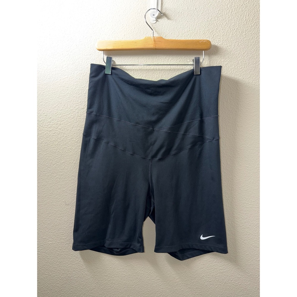 Women's Nike Drifit High Waisted Shorts Size XL